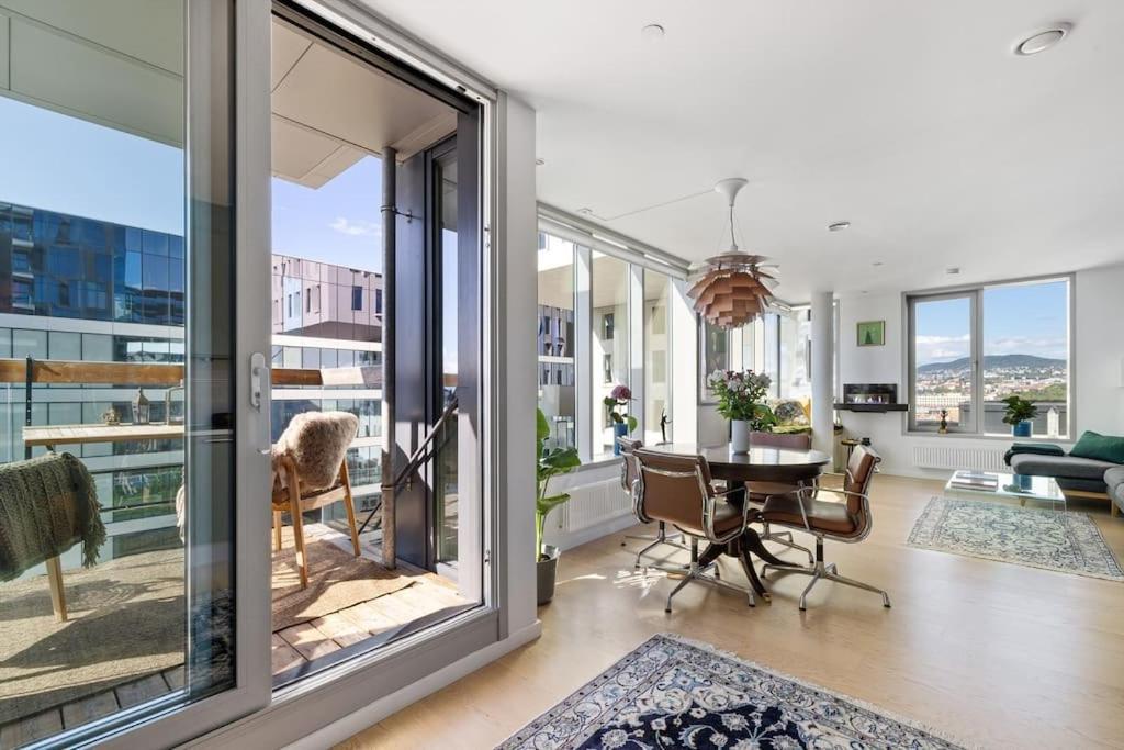 Modern 2Bed Room Sea View Apartment @ Oslo Barcode Экстерьер фото
