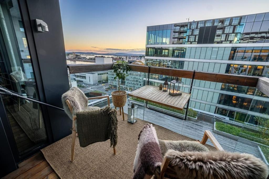 Modern 2Bed Room Sea View Apartment @ Oslo Barcode Экстерьер фото